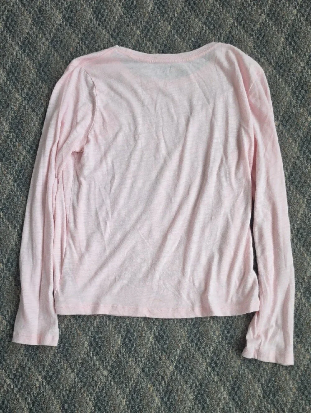2 Old Navy Kids Long-Sleeve Tops Plus Free Shirt